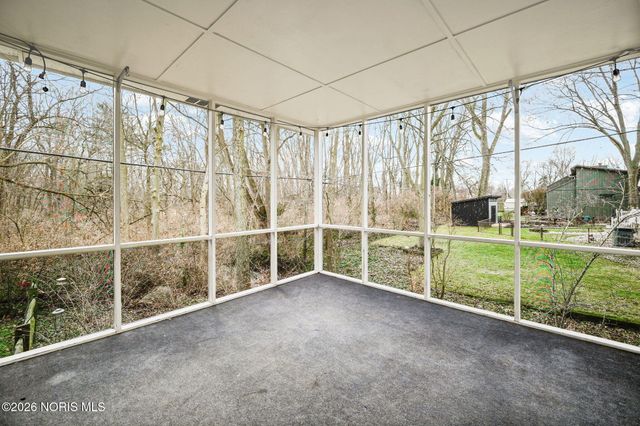 1125 Glen Meadow Drive, Findlay, OH 45840