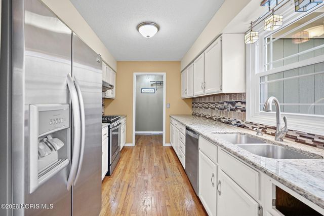 1125 Glen Meadow Drive, Findlay, OH 45840