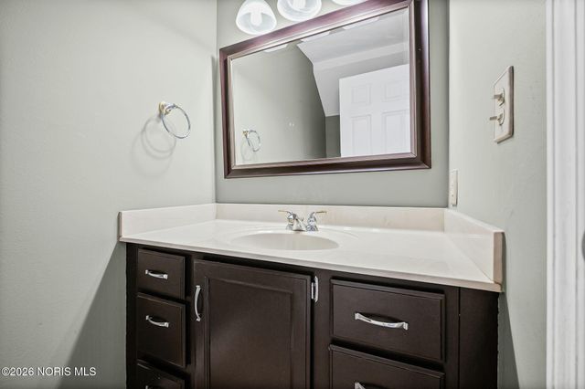 1125 Glen Meadow Drive, Findlay, OH 45840