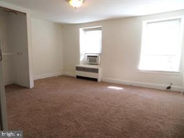 156 GRAPE ST, Philadelphia, PA 19127