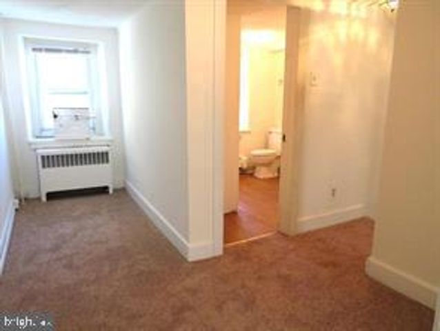 156 GRAPE ST, Philadelphia, PA 19127