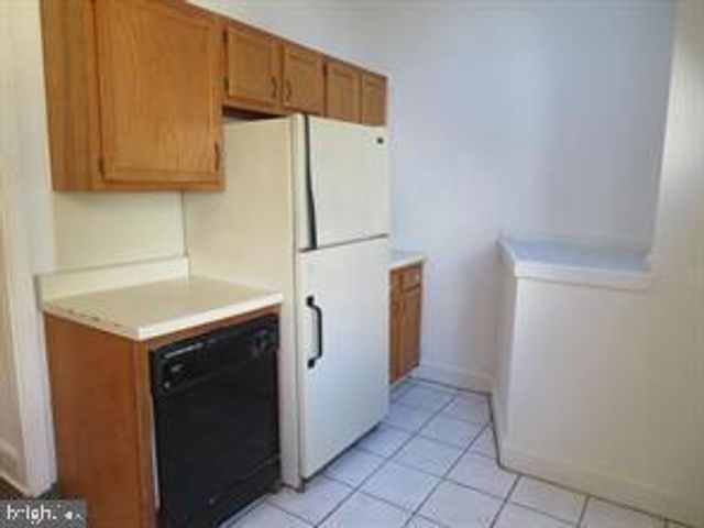 156 GRAPE ST, Philadelphia, PA 19127