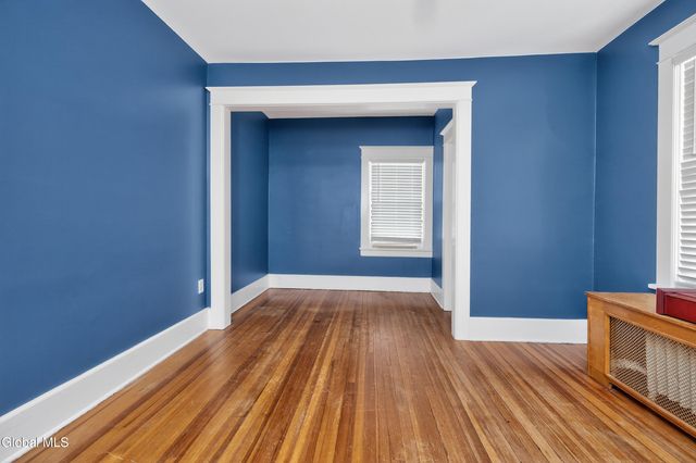 289 W Lawrence Street, Albany, NY 12208