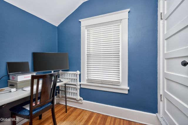 289 W Lawrence Street, Albany, NY 12208