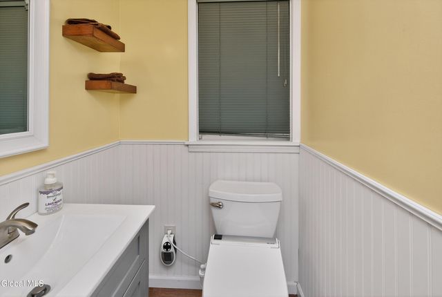 289 W Lawrence Street, Albany, NY 12208