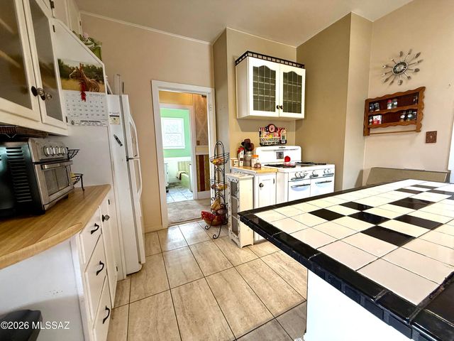 600 Hovland Street, Bisbee, AZ 85603