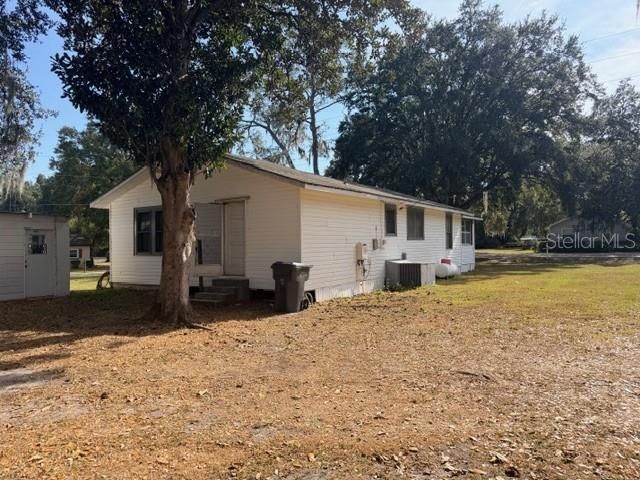 725 W SOCRUM LOOP ROAD, Lakeland, FL 33809