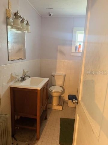 725 W SOCRUM LOOP ROAD, Lakeland, FL 33809