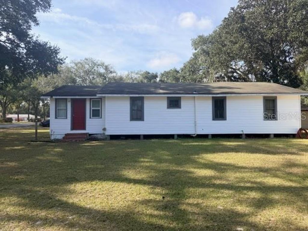725 W SOCRUM LOOP ROAD, Lakeland, FL 33809