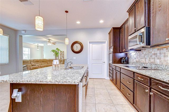 11308 WICKERSLEY PLACE, Tampa, FL 33625