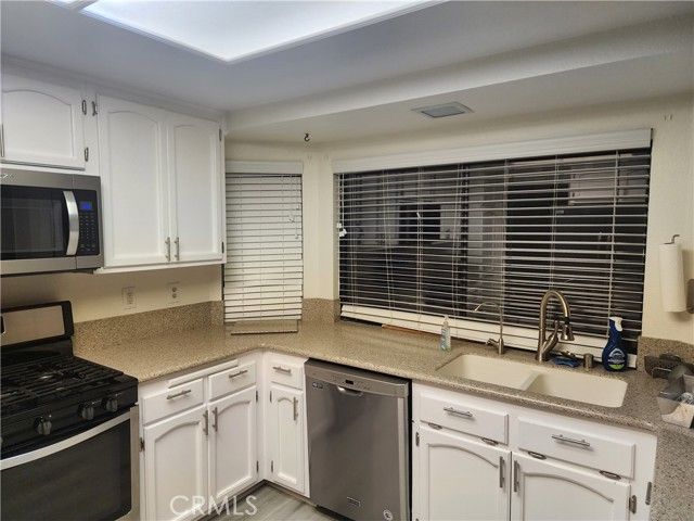 33202 Blanche Drive, Lake Elsinore, CA 92530