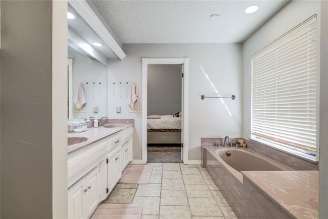 736 SW 111th Street, Oklahoma City, OK 73170