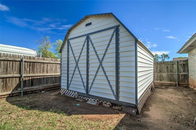 736 SW 111th Street, Oklahoma City, OK 73170