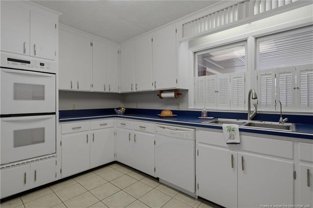 512 Longview Drive, Fayetteville, NC 28311