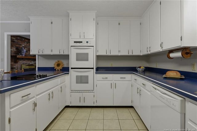 512 Longview Drive, Fayetteville, NC 28311