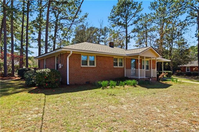 512 Longview Drive, Fayetteville, NC 28311