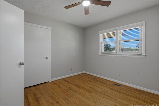 512 Longview Drive, Fayetteville, NC 28311