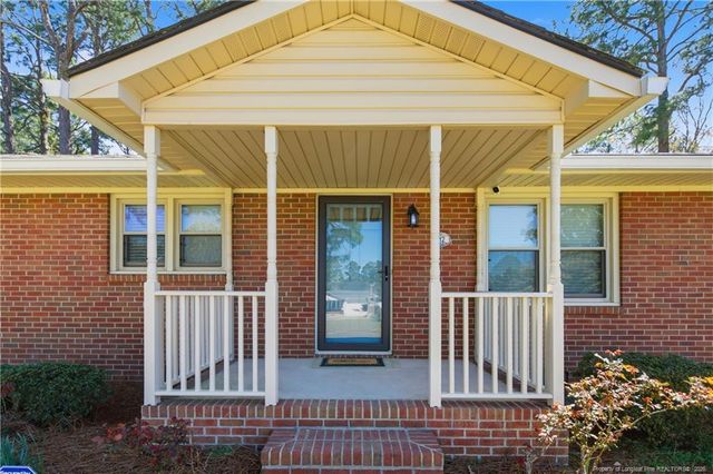 512 Longview Drive, Fayetteville, NC 28311