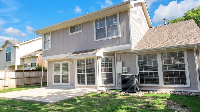 517 Las Cruces Drive, Irving, TX 75063