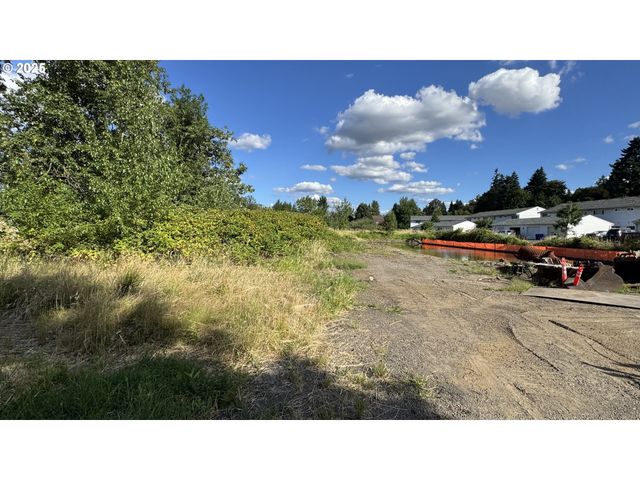 5314 Se JENNINGS Ave, Milwaukie, OR 97267