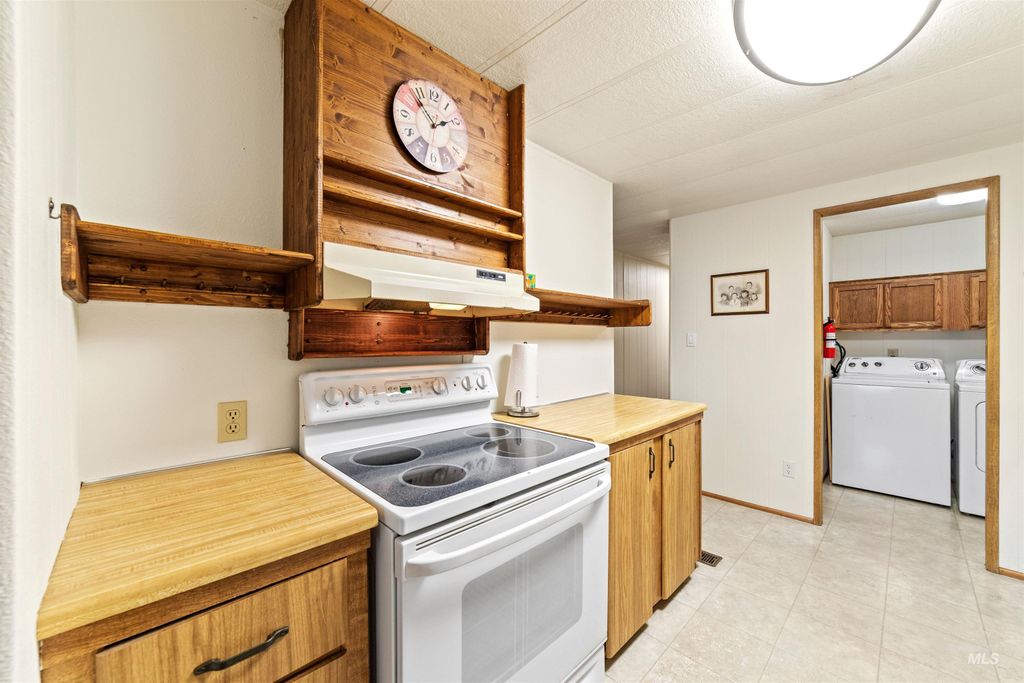 260 N. Checola Circle, Boise, ID 83713 photo 12