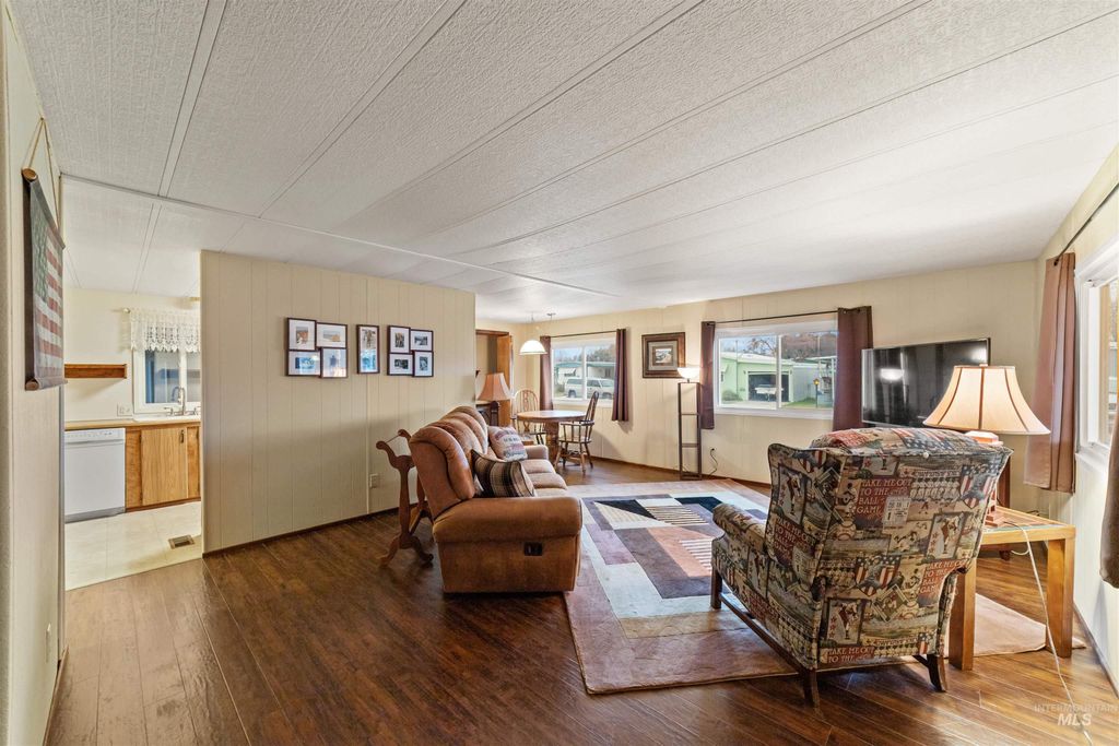 260 N. Checola Circle, Boise, ID 83713 photo 6