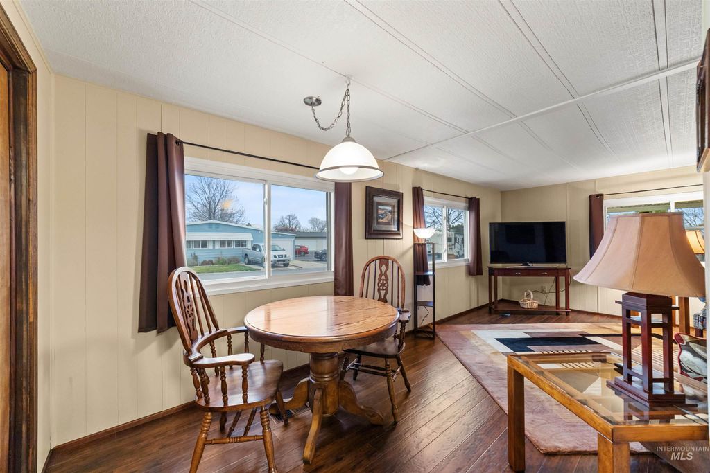 260 N. Checola Circle, Boise, ID 83713 photo 8