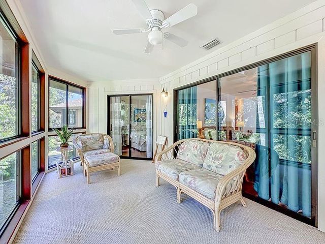 10 OAKMONT COURT 10, Palm Coast, FL 32137