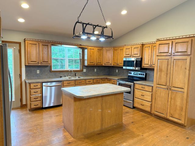 16350 HWY 110, Shirley, AR 72153