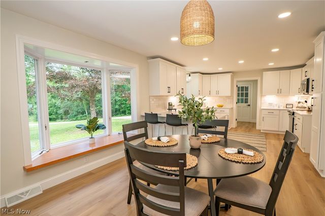 510 Lourdes Drive, Cuyahoga Falls, OH 44223