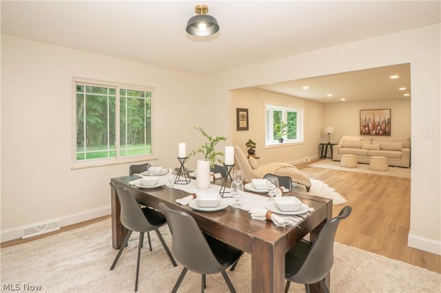 510 Lourdes Drive, Cuyahoga Falls, OH 44223