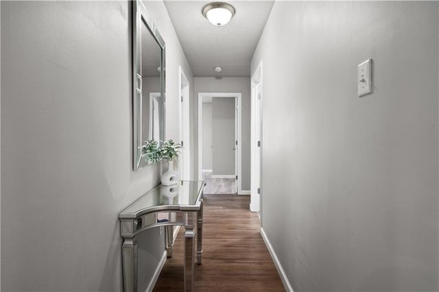 2023 MEMORIAL Drive, Alexandria, LA 71301