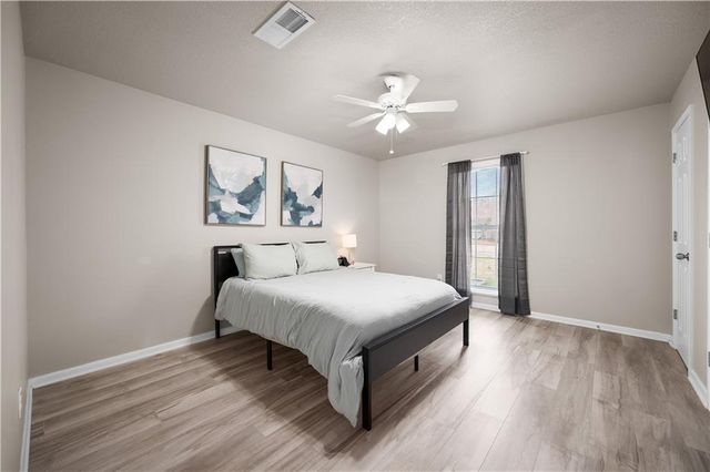 2023 MEMORIAL Drive, Alexandria, LA 71301