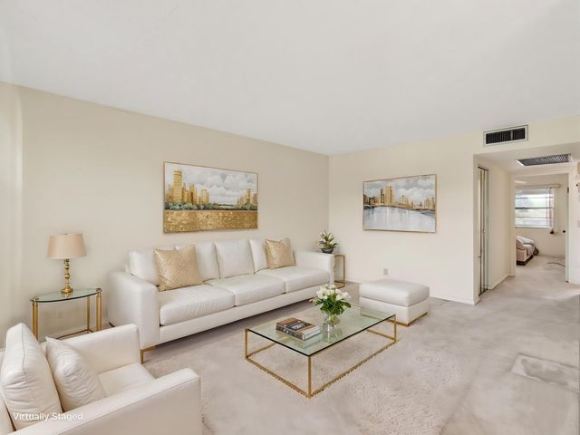 3044 Lincoln, Boca Raton, FL 33434