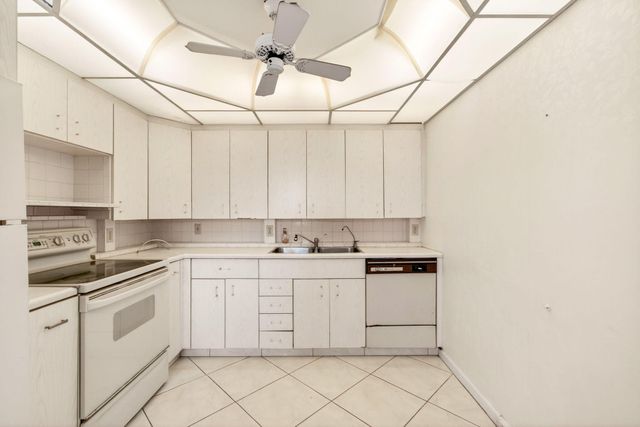 3044 Lincoln, Boca Raton, FL 33434
