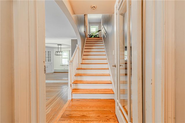 671 Benefit Street, Pawtucket, RI 02861