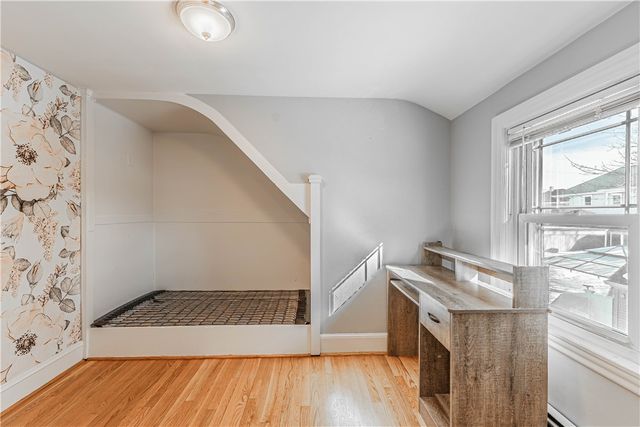 671 Benefit Street, Pawtucket, RI 02861