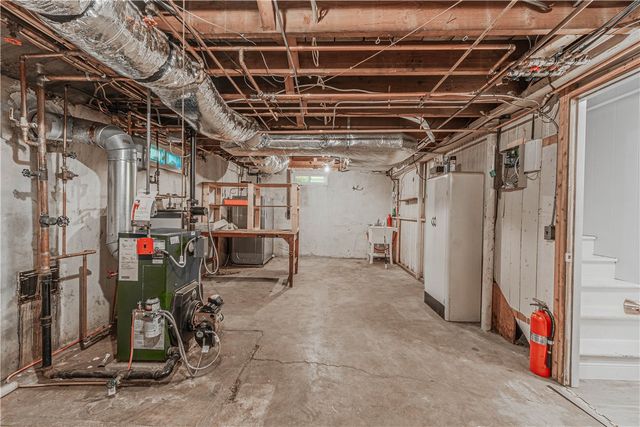 671 Benefit Street, Pawtucket, RI 02861