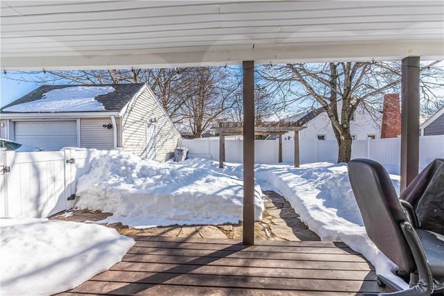 671 Benefit Street, Pawtucket, RI 02861