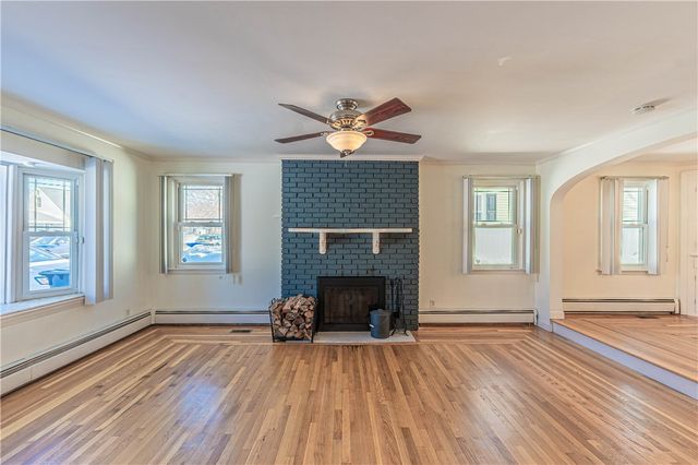 671 Benefit Street, Pawtucket, RI 02861