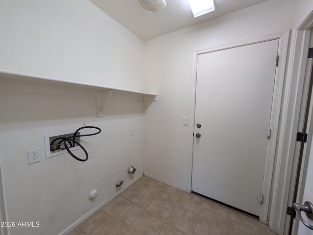 712 W BALDWIN Loop, Coolidge, AZ 85128