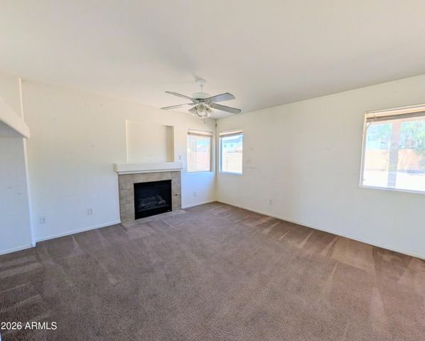 712 W BALDWIN Loop, Coolidge, AZ 85128