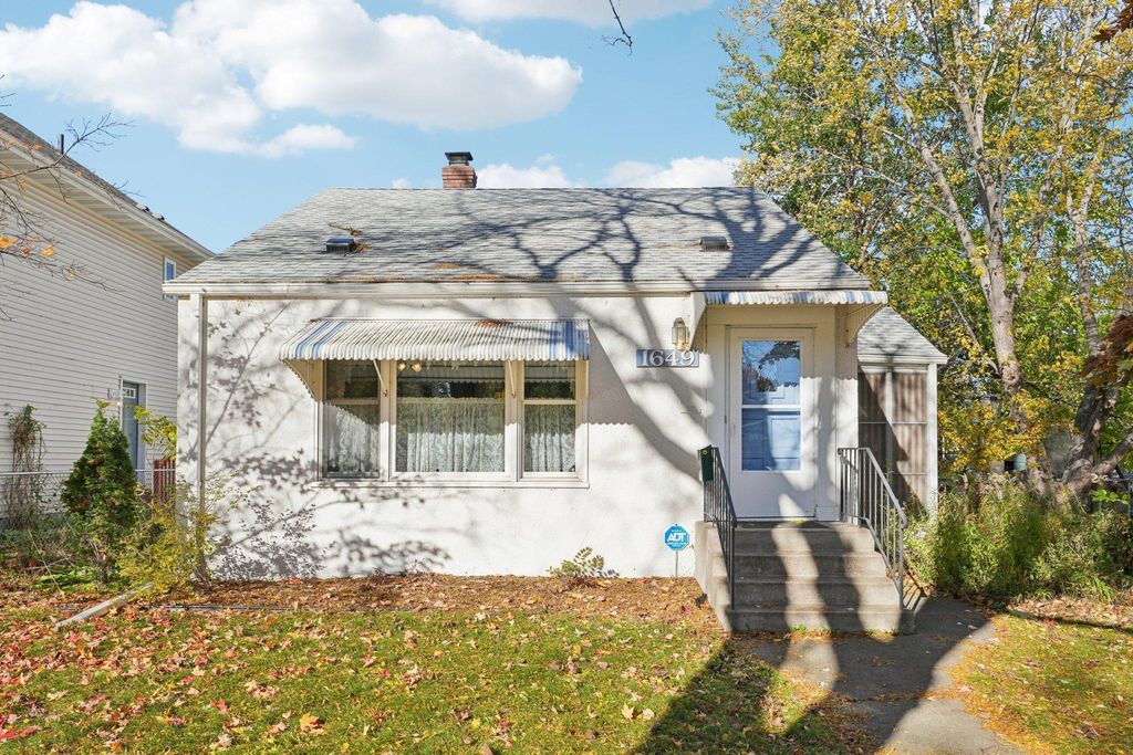 1649 Margaret Street, Saint Paul, MN 55106