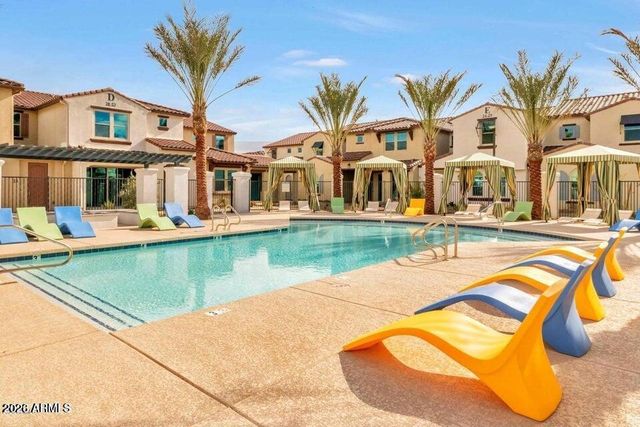 3855 S MCQUEEN Road 14, Chandler, AZ 85286