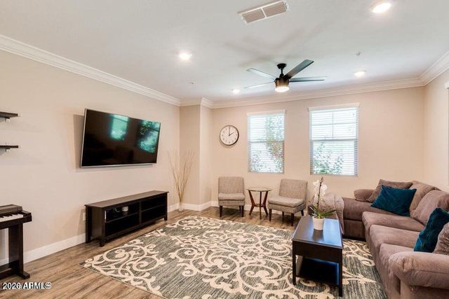 3855 S MCQUEEN Road 14, Chandler, AZ 85286