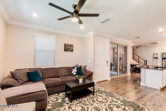 3855 S MCQUEEN Road 14, Chandler, AZ 85286