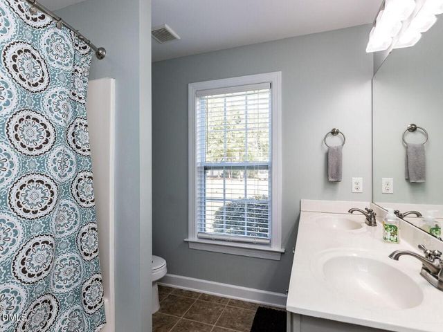 61 Shepherd Drive, Benson, NC 27504