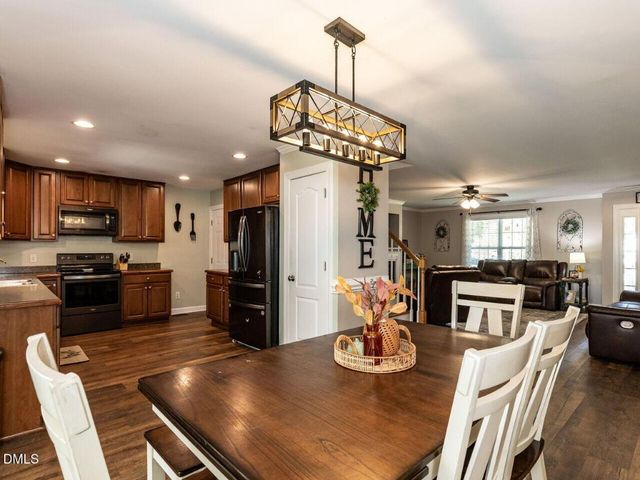 61 Shepherd Drive, Benson, NC 27504