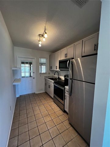 24 ORIOLE CIRCLE B, Ormond Beach, FL 32176