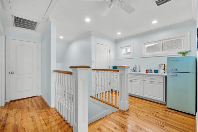 1207 N Shore Drive, Clear Lake Shores, TX 77565